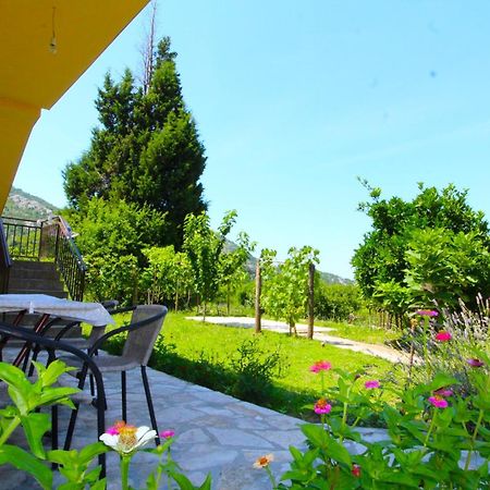 Apartments Stevan Бар Екстериор снимка