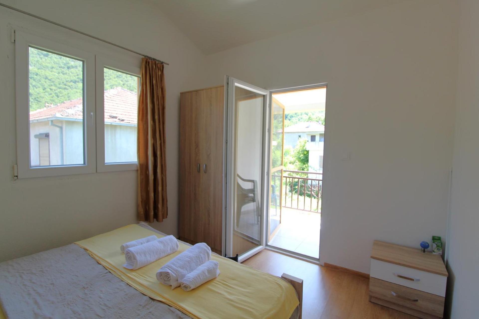 Apartments Stevan Бар Екстериор снимка