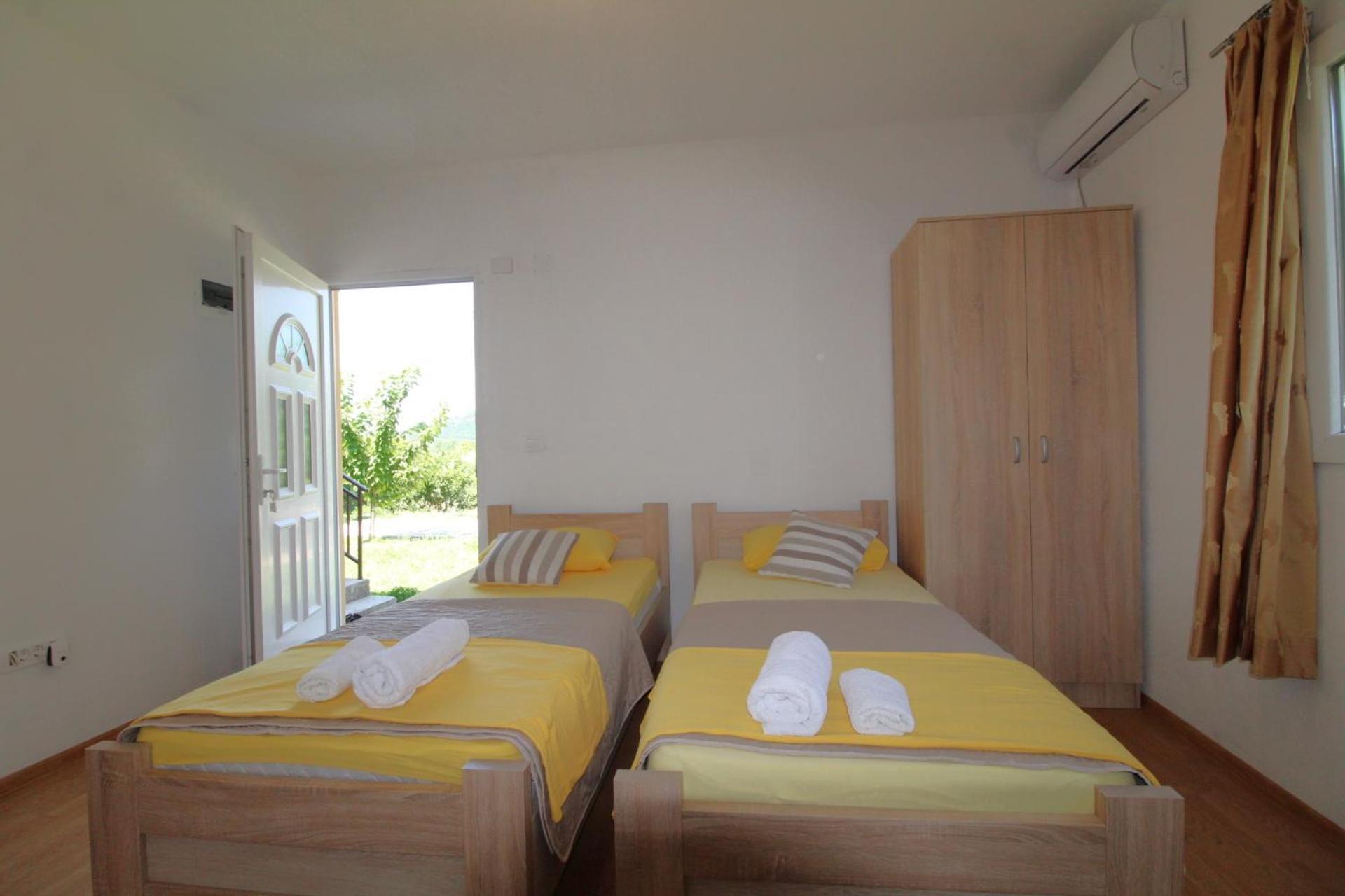 Apartments Stevan Бар Екстериор снимка