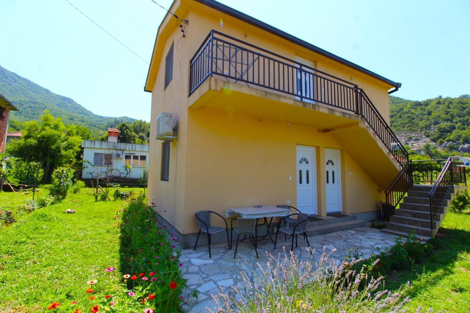 Apartments Stevan Бар Екстериор снимка