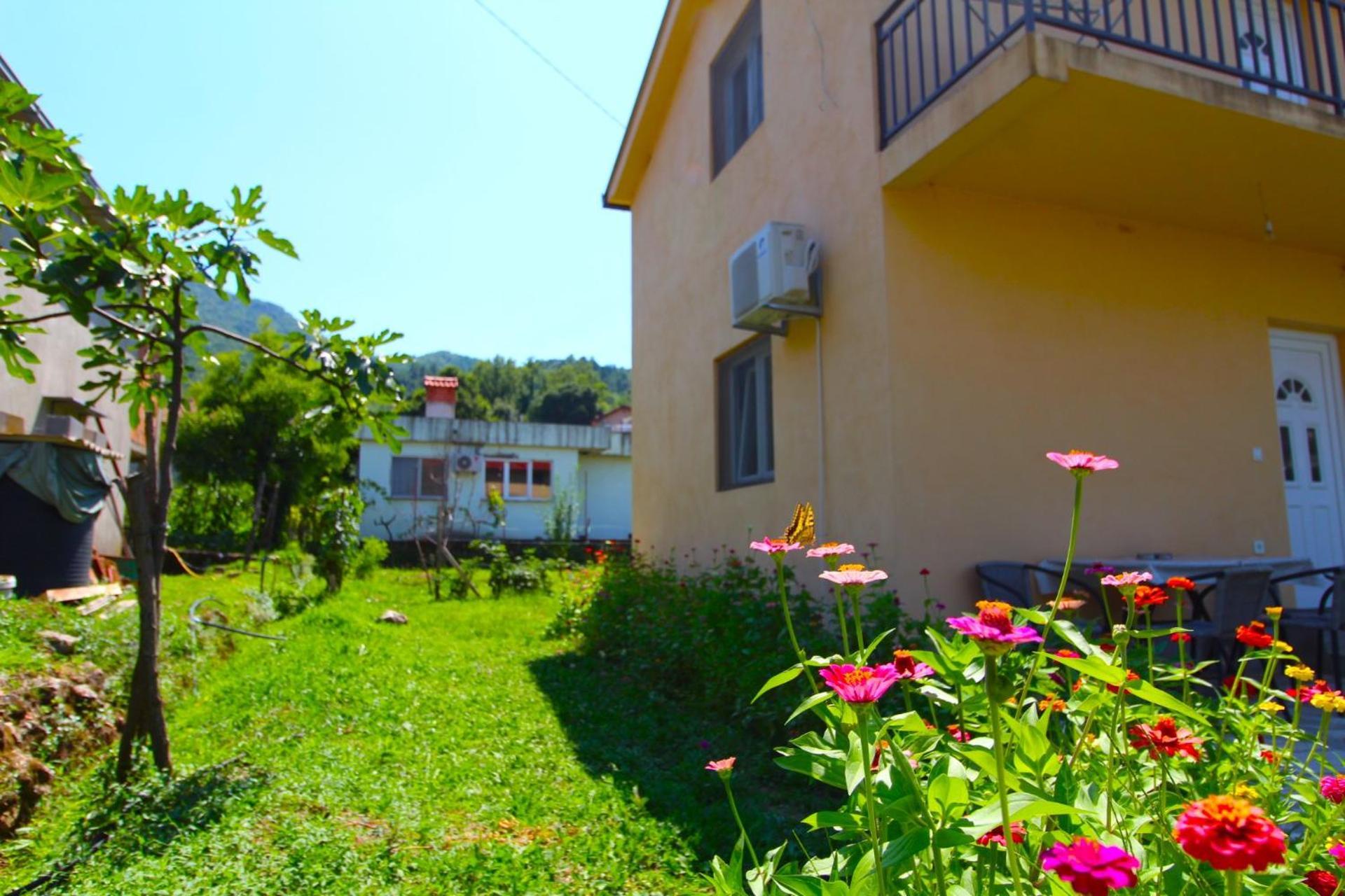 Apartments Stevan Бар Екстериор снимка